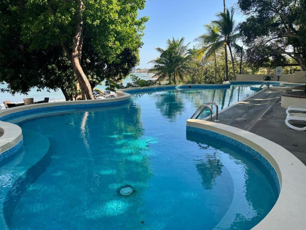 Private Family Room In Coronado Luxury Club & Suites Playa Coronado Exterior foto